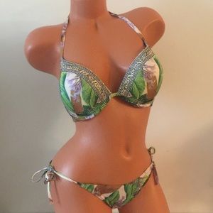 Victoria’s Secret Push-Up Padded Tropical Bikini